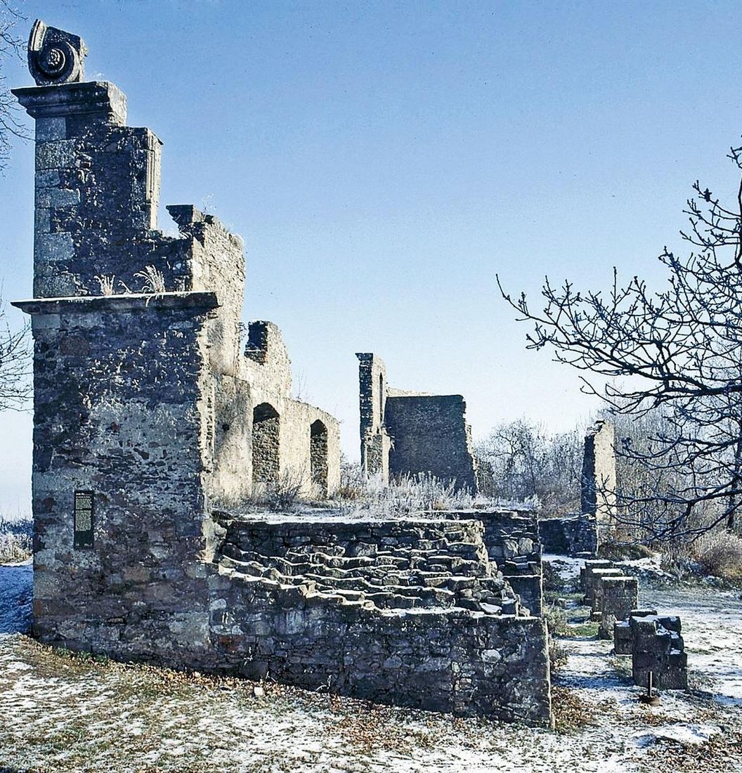 FesHohentwiel Fortress Ruins, exterior view