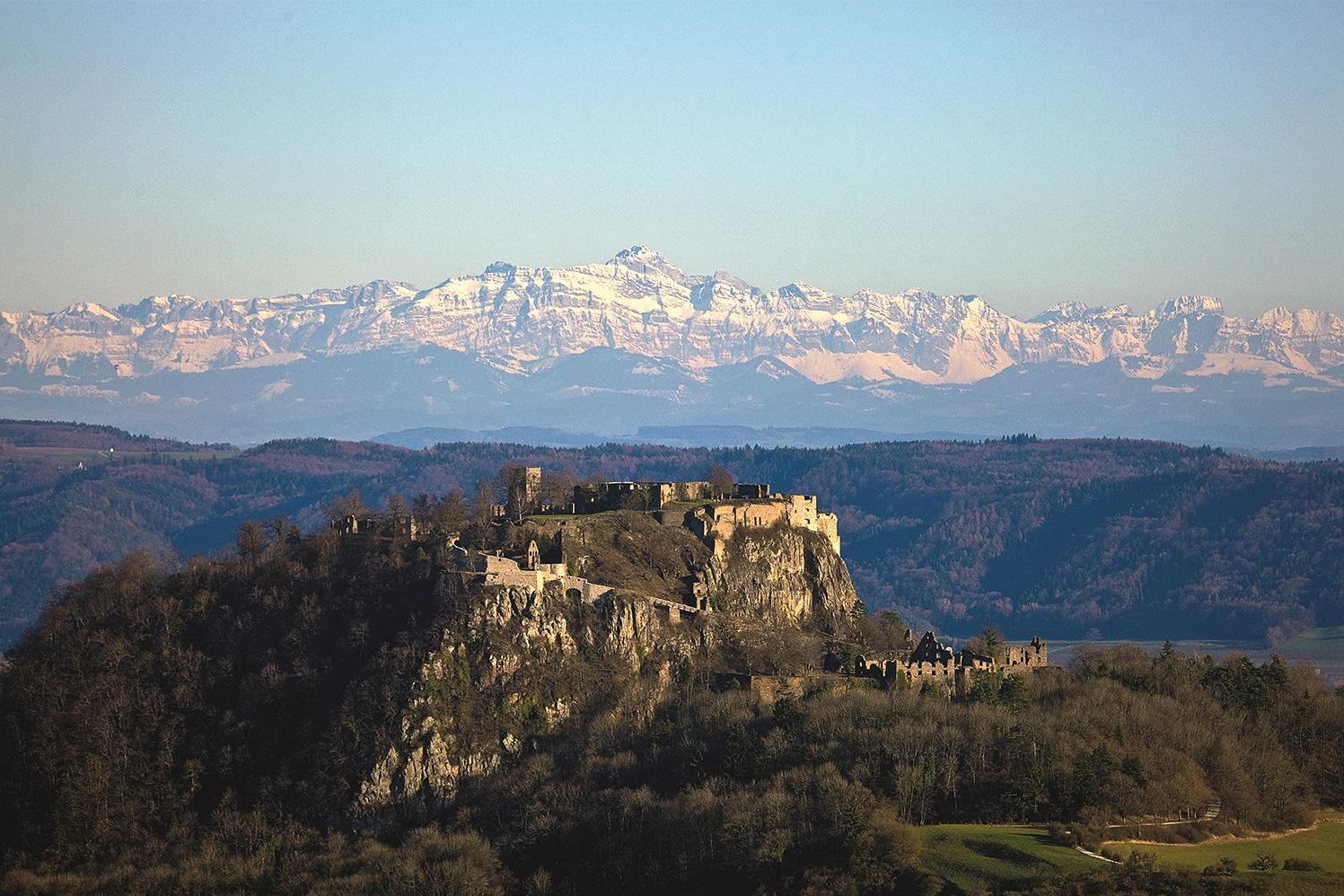 Festungsruine Hohentwiel, Ausblick auf die Alpen
